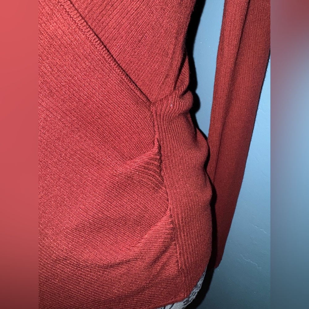 Halogen Sexy V-Neck Sweater NWOT - Picture 5 of 7